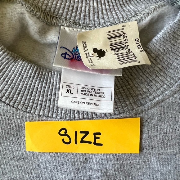 Vintage Disneyland Sweatshirt Adult XL Gray 2002 Mickey, Pluto, Donald, Goofy - Picture 4 of 9